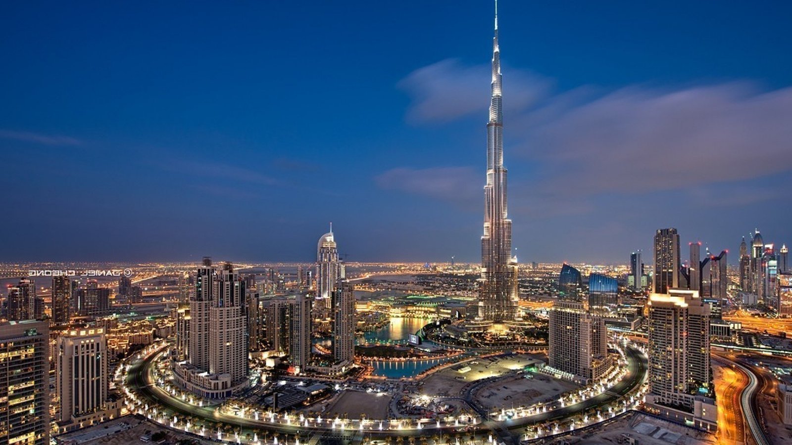 BURJ KHALIFA 124th floor TICKET PEAK HOURS